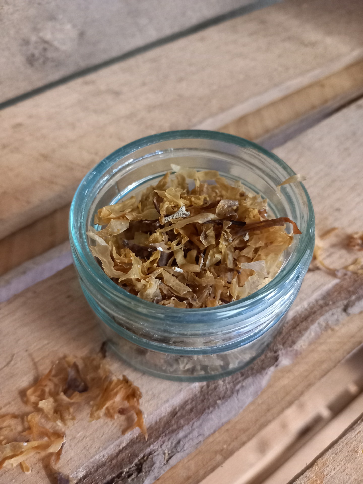 Luonnolliset hiushoidot